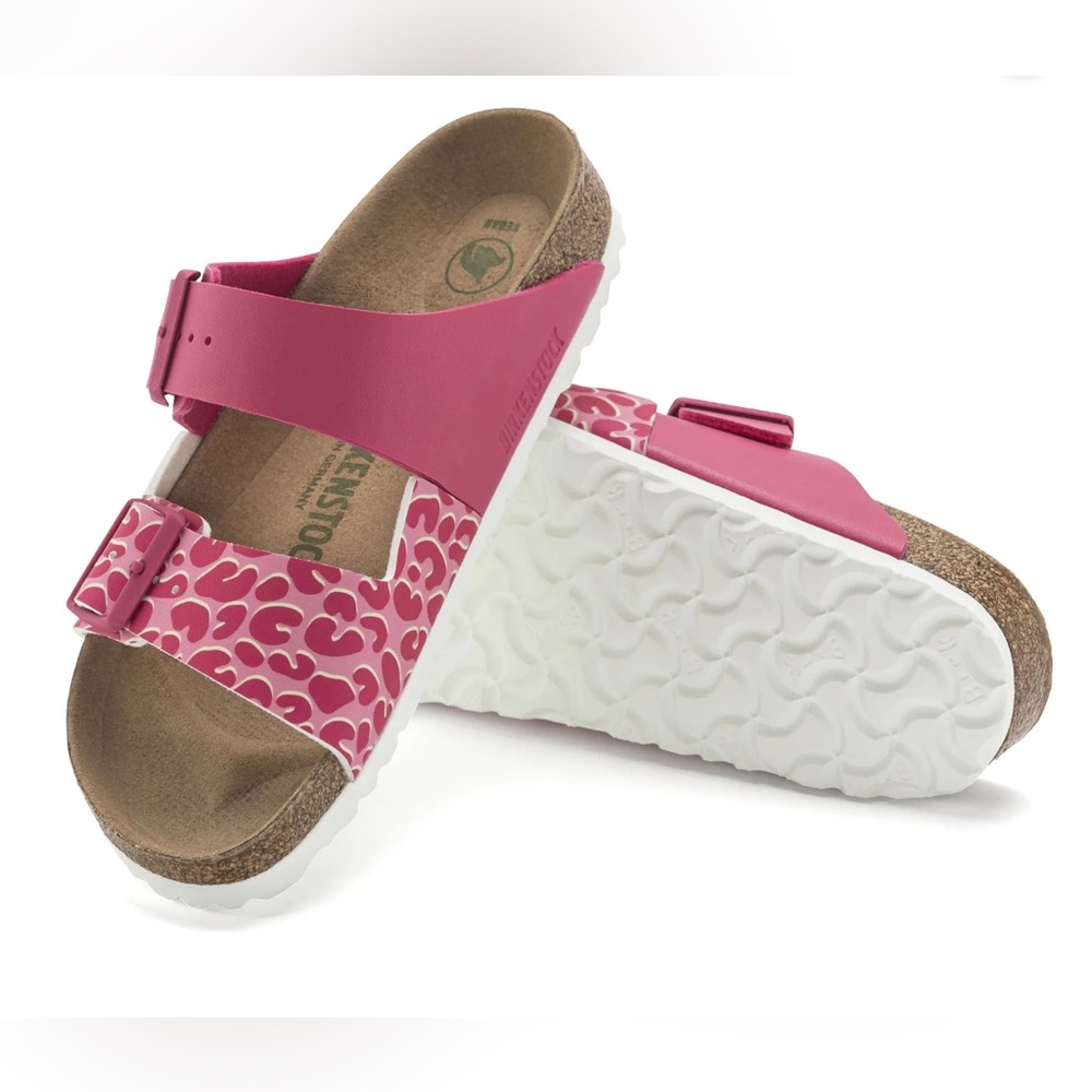 NWT Birkenstock Arizona Split in Candy Pink size 36 or Us 5